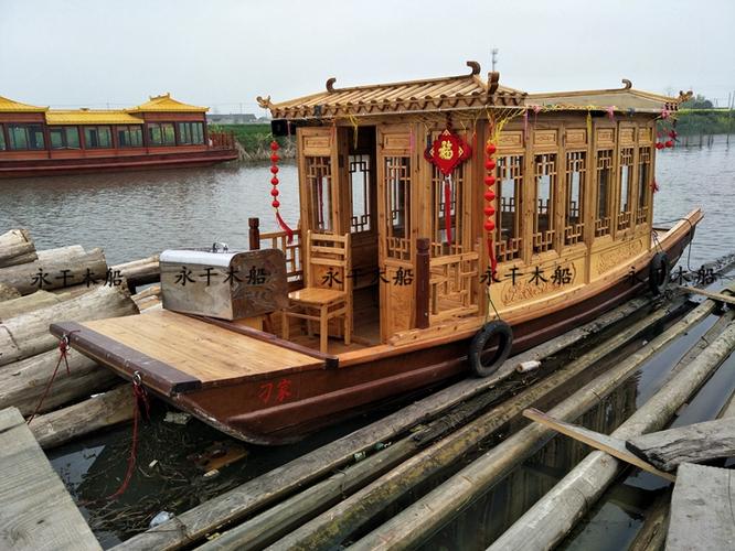 水上观光船与欧式画舫船 价格、厂家与船舶选购全攻略